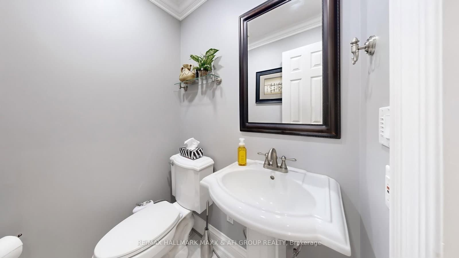 94 Corner Ridge Rd, Aurora - Photo 17 of 40