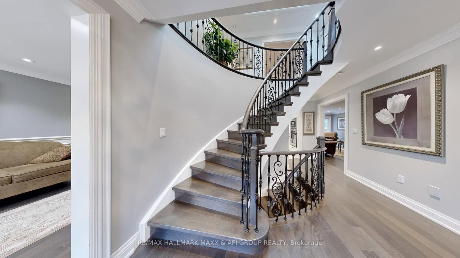 94 Corner Ridge Rd, Aurora - Photo 18 of 40