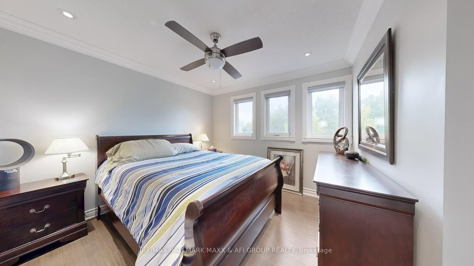 94 Corner Ridge Rd, Aurora - Photo 28 of 40