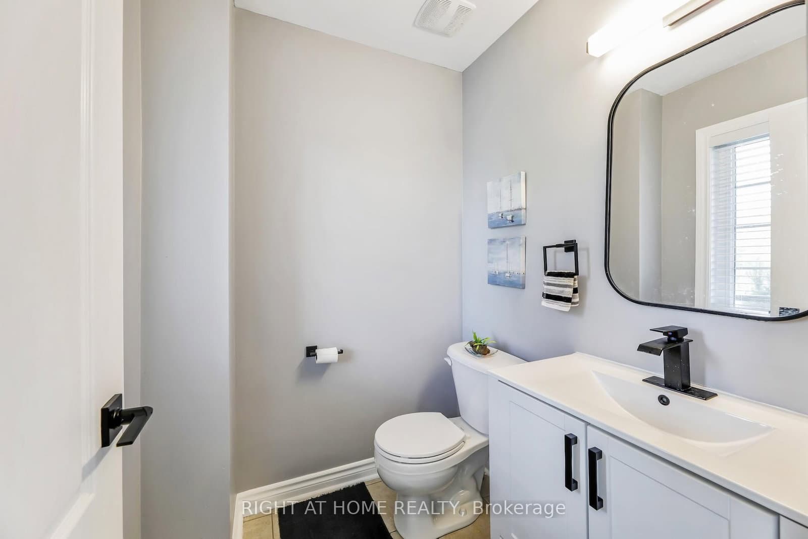 98 Bagnell Cres, Bowmanville - Photo 8 of 40