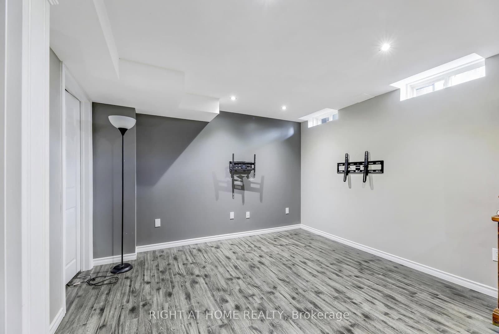 98 Bagnell Cres, Bowmanville - Photo 33 of 40