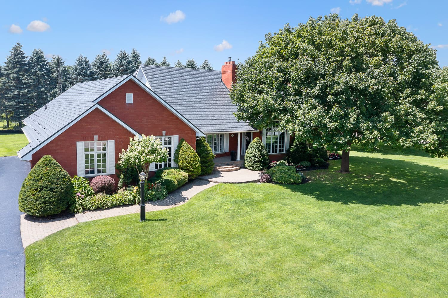 15 Hockaday Crt, Solina