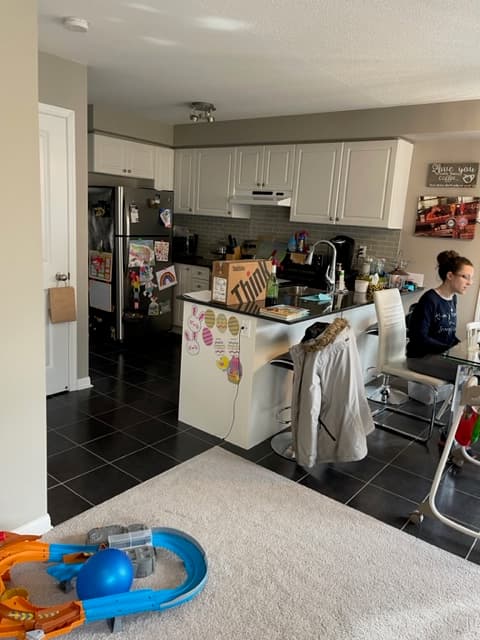 35 Carey Lane, Bowmanville - Photo 11 of 13