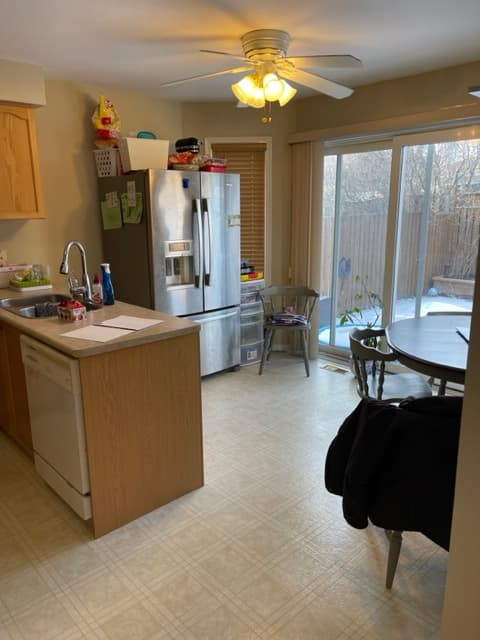 54 Marchwood Cres, Bowmanville - Photo 3 of 13