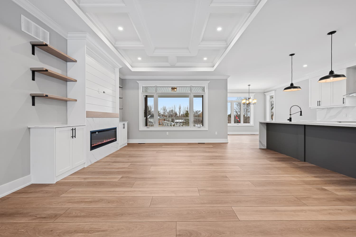 Before renovation : Open Concept Living