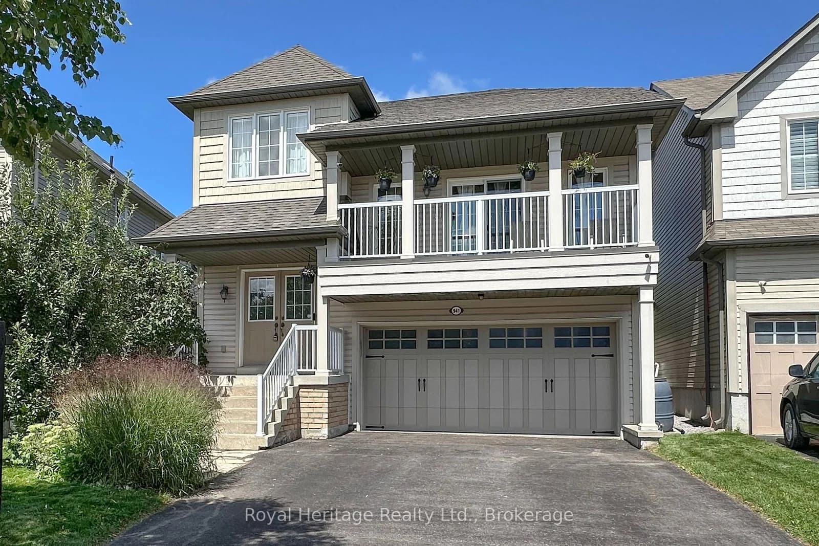 3-bedroom Detached at 941 Langford Street
