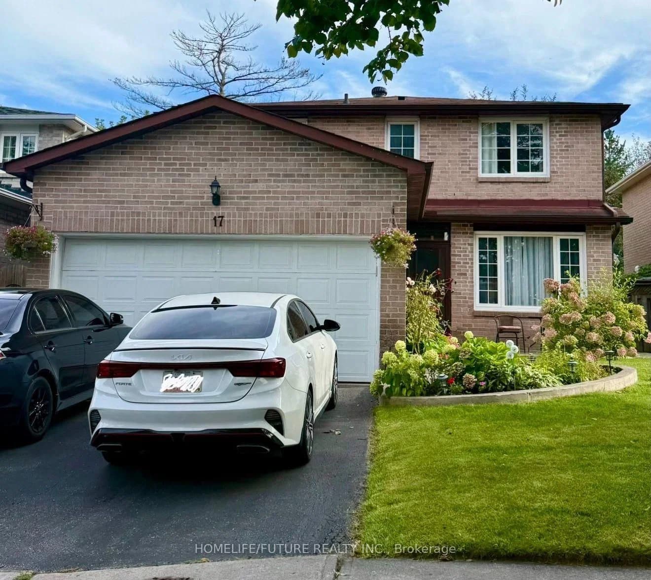 4-bedroom Detached at 17 Chadwick Drive