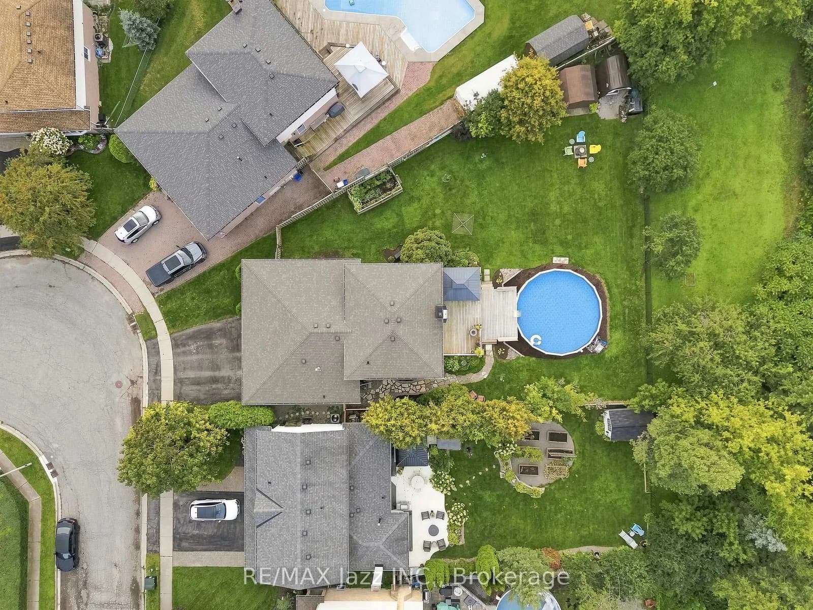 4-bedroom Detached at 76 Chester Crescent