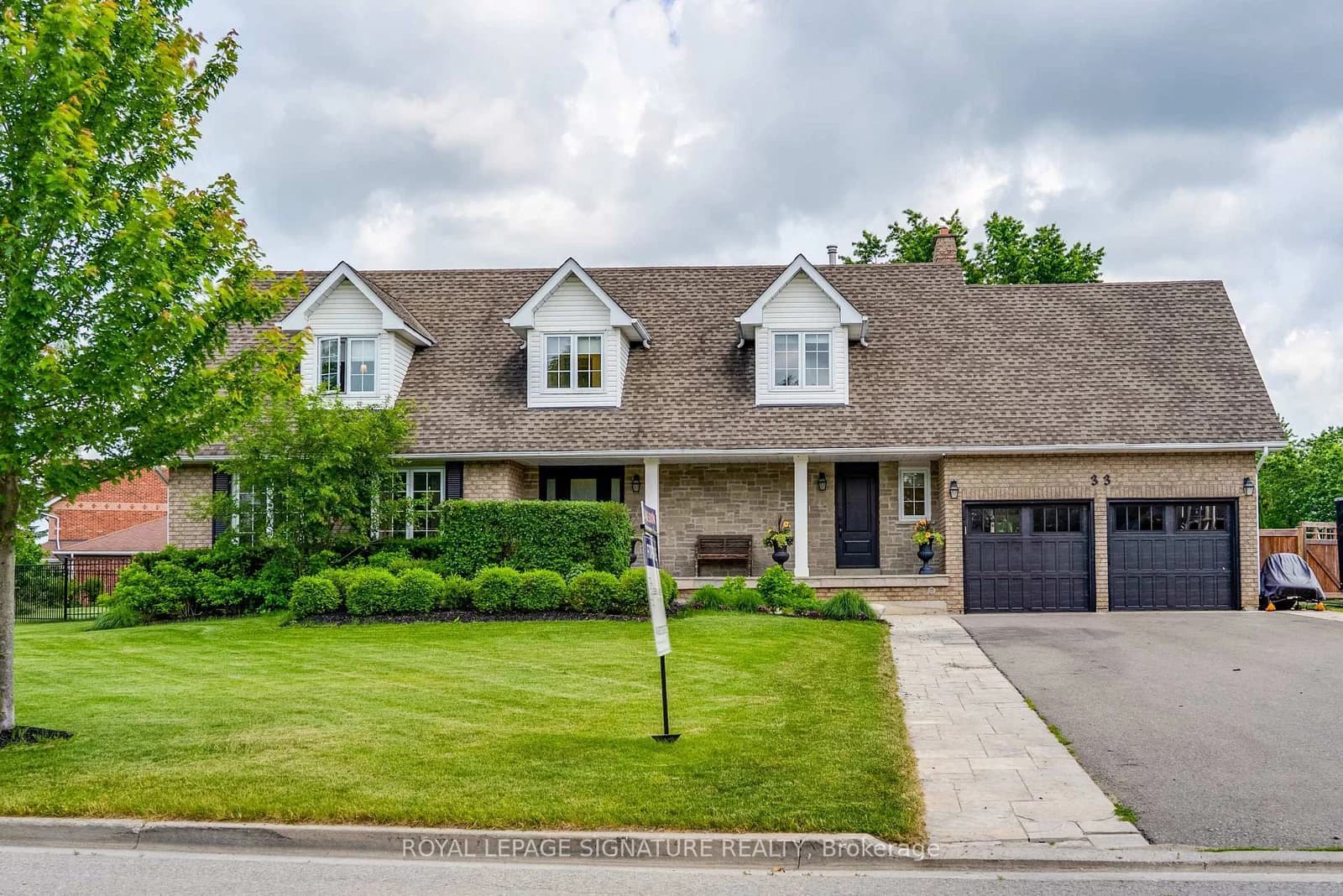 4-bedroom Detached at 33 Campbell Drive